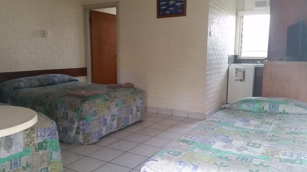 Palms Motel Дарвин Экстерьер фото