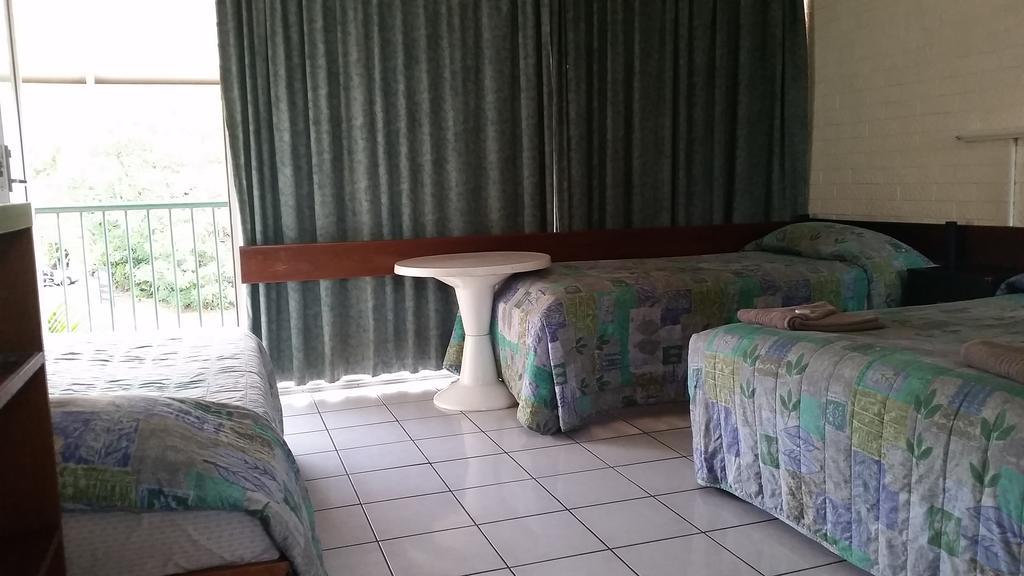 Palms Motel Дарвин Экстерьер фото